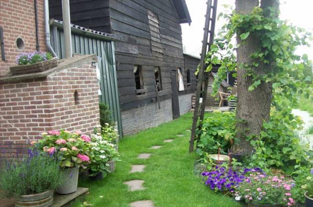Het Boenhok Logies Bed & Breakfast Lekkerkerk Eksteriør bilde